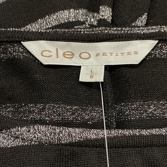 cleo | NWT: Woman’s Petite Striped Blouse - Size Large - Picture 5 of 6
